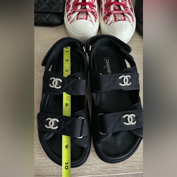 Chanel quilted dad sandals in black - Picture 5 of 5